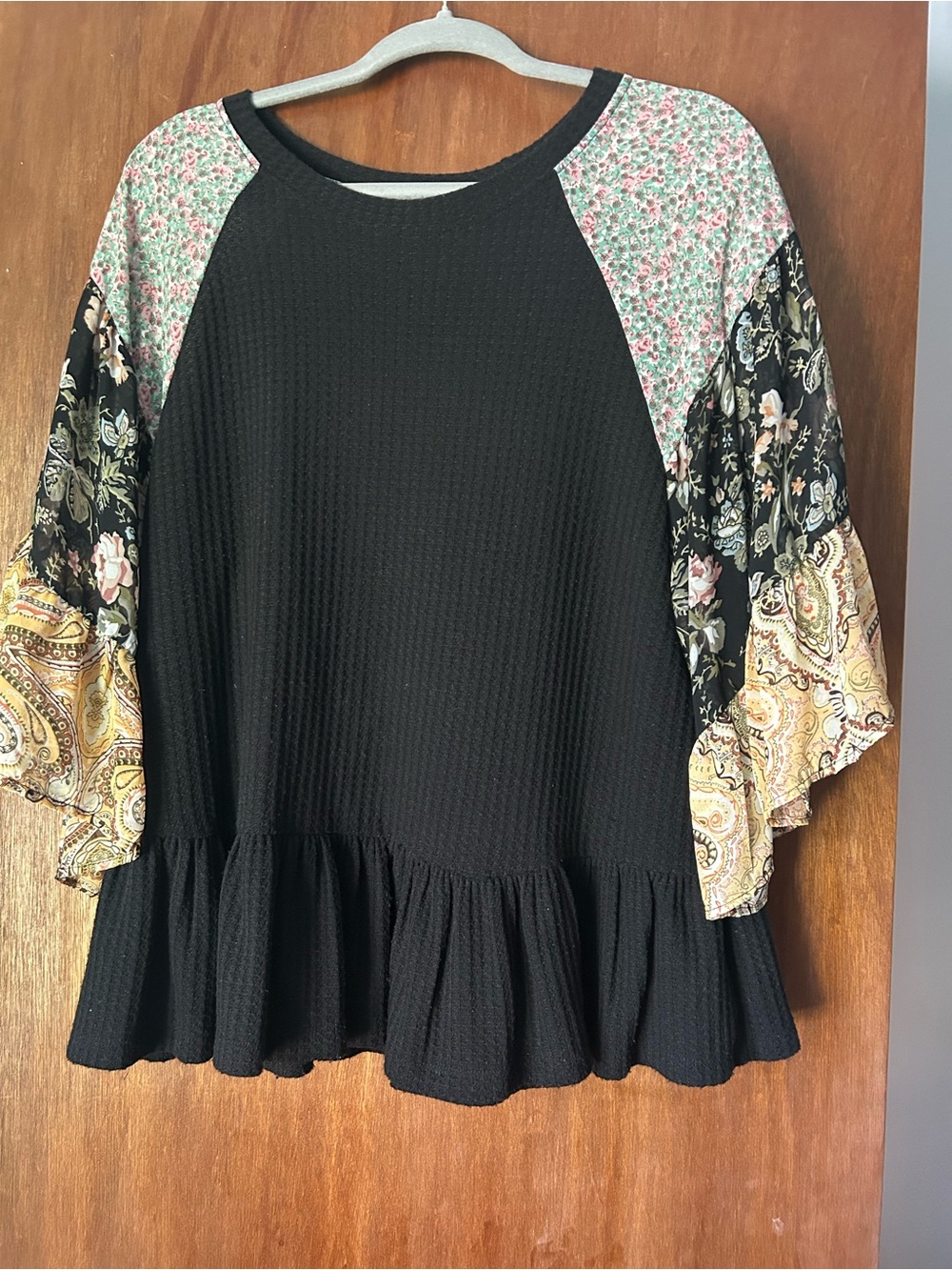 Umgee Black Waffle Knit Ruffle-Hem Top with Floral Patchwork Sleeves